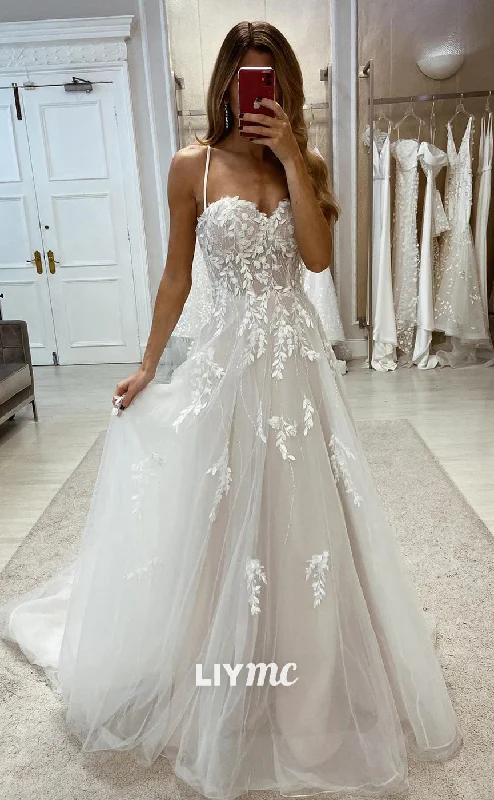 LW339 - A Line Sweetheart Lace Appliques Boho Wedding Dress