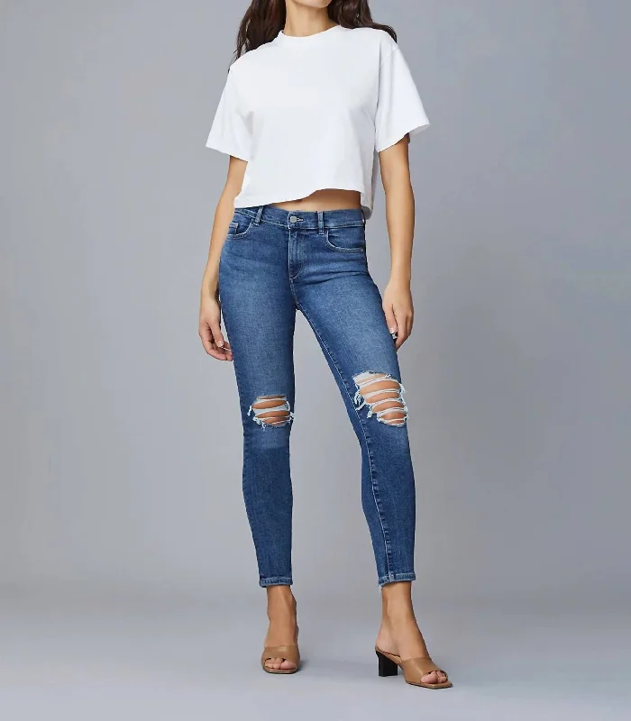 Florence Skinny Jean In Blue Nova Distressed