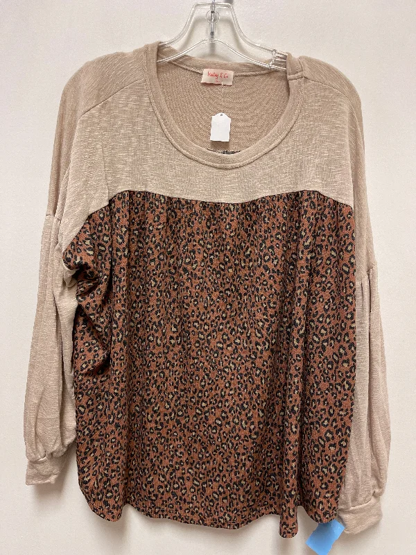 Top Long Sleeve By Clothes Mentor In Animal Print, Size: M