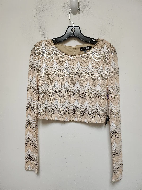 Top Long Sleeve By Clothes Mentor In Tan & White, Size: L