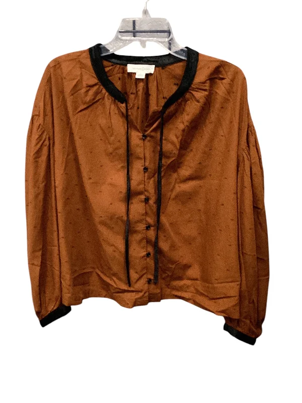 Top Long Sleeve By Treasure And Bond In Tan, Size: L